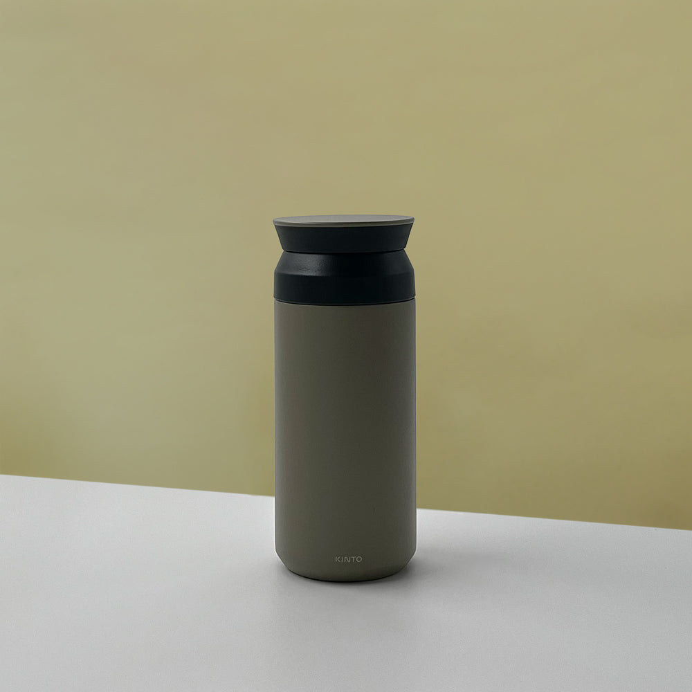 thermos kinto kaki 500ml : idéal pour maintenir votre café de spécialité au chaud comme au froid
